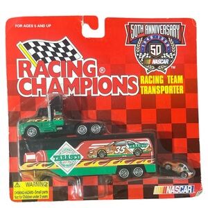 New 1998 Racing Champions Todd Bodine #35 Tabasco 1:144 Transporter & Car NASCAR